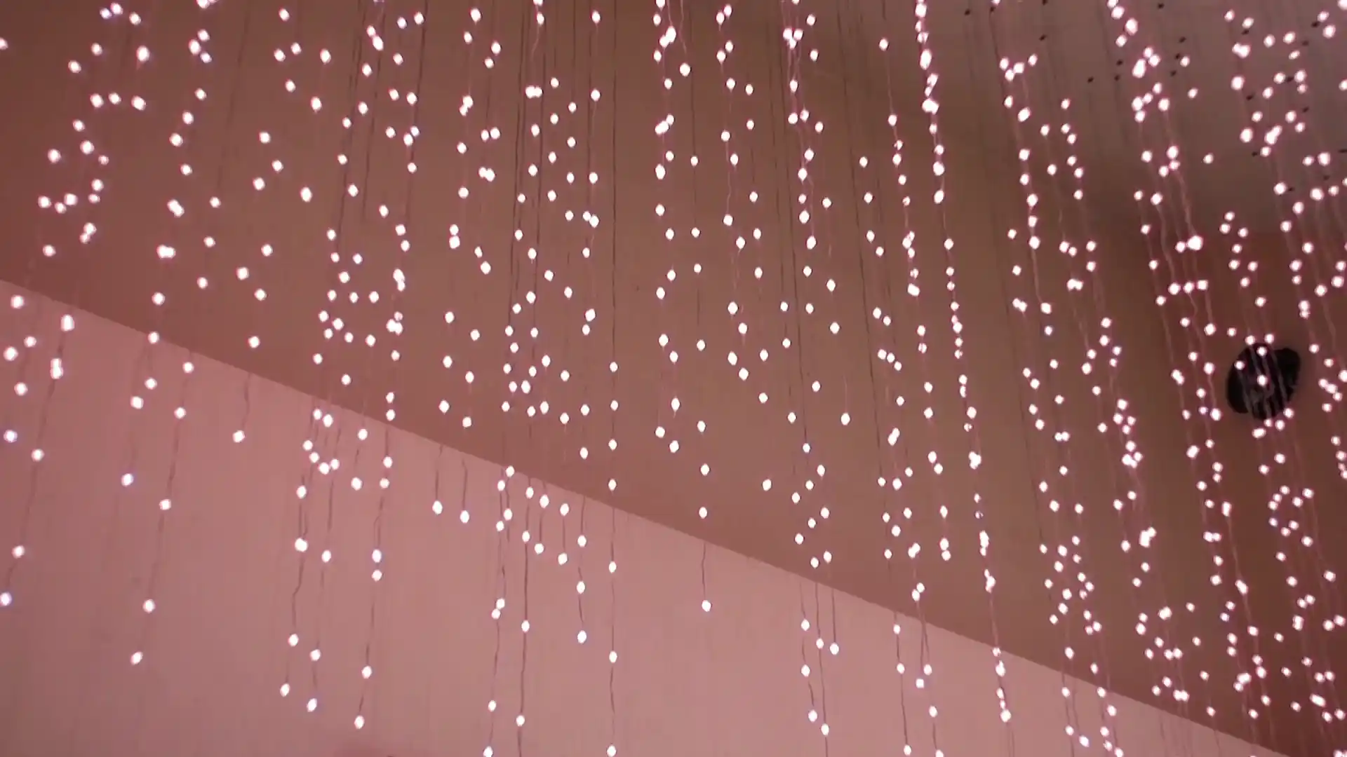 led programming touchdesigner stagedesign theater installation